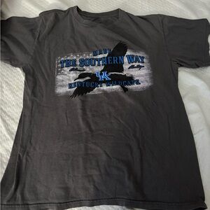 Gray Kentucky Wildcats Graphic Tee